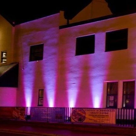 The R Inn Hotel Desborough Bagian luar foto