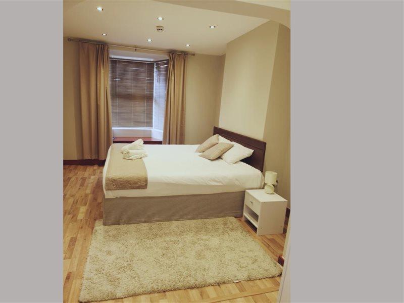 The R Inn Hotel Desborough Bagian luar foto