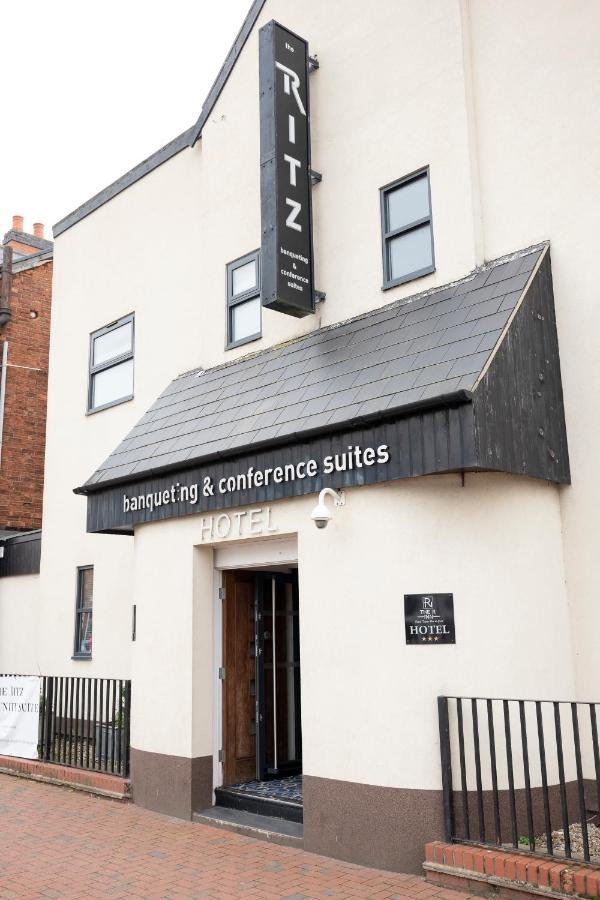 The R Inn Hotel Desborough Bagian luar foto